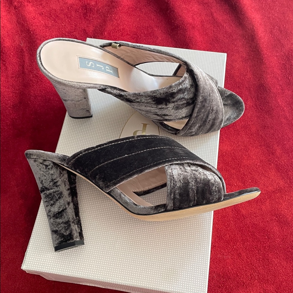 Sarah Jessica Parker brown velvet block heeled mules. Never been worn.